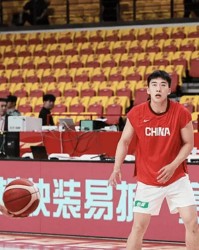 开云-王俊杰：明天比赛我们不能放松，长沙氛围比我们学校好太多